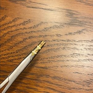 Pair of Anatometal 4mm solid yellow gold triangles